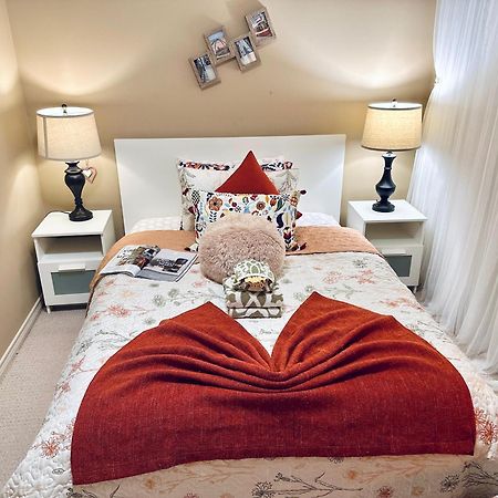 Scorpio House Langley Room B Luaran gambar