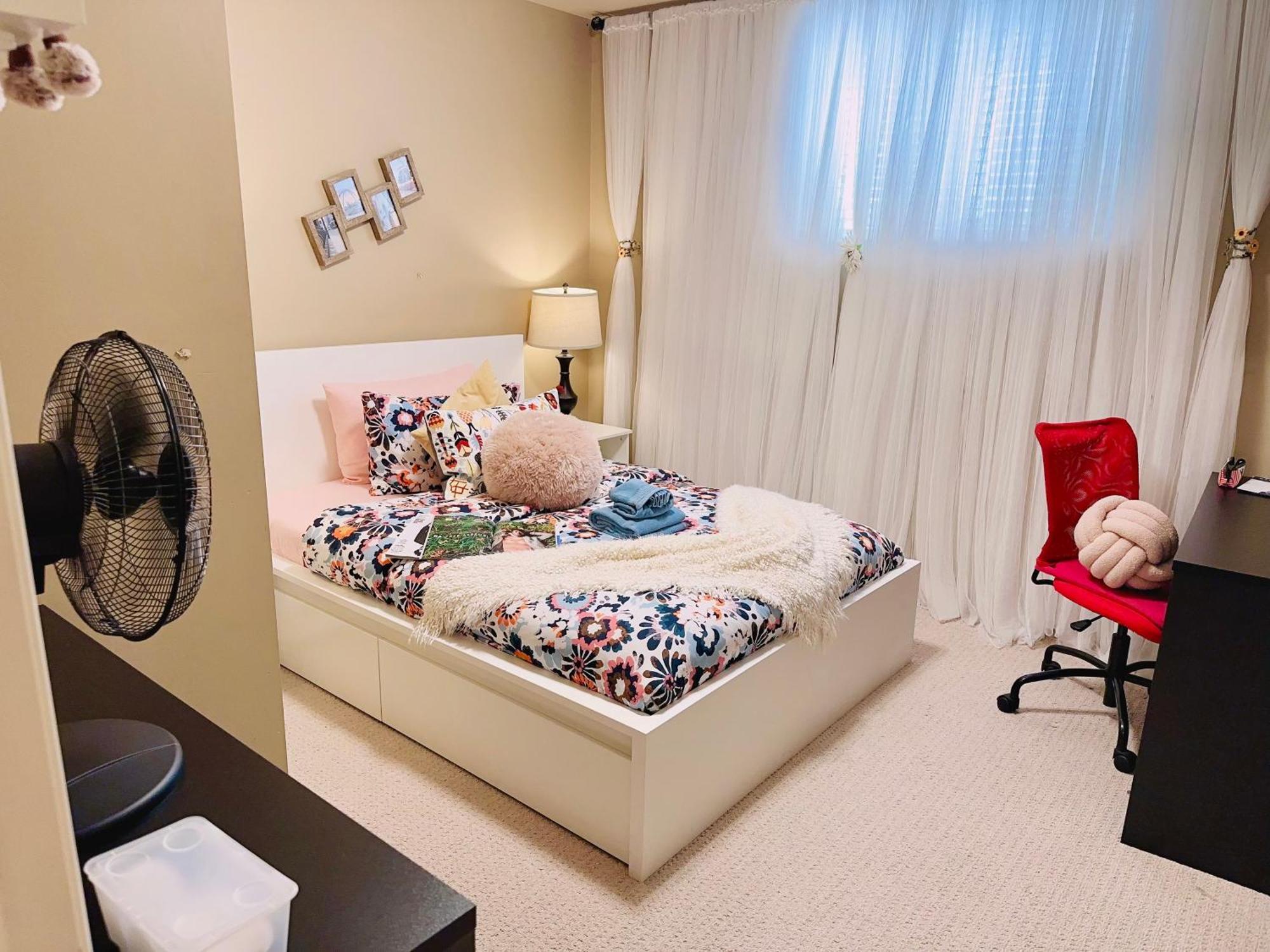 Scorpio House Langley Room B Luaran gambar